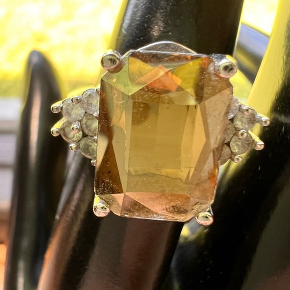 SOLD 2/12 925 SS Vintage Yellow Topaz & CZ or Rhinestones Ring - Picture 3 of 14